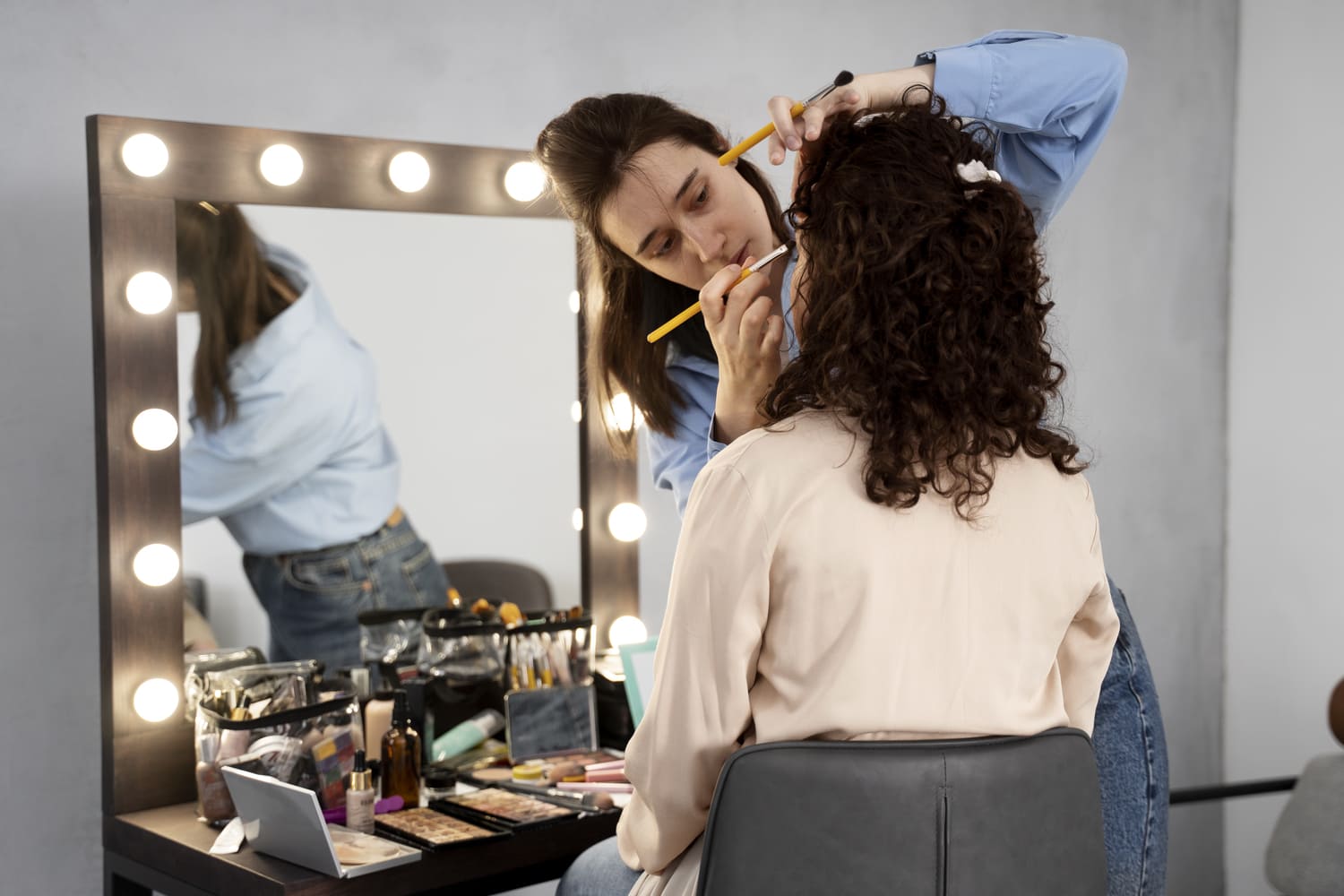 Makeup Artist Getting Model Ready for Photoshoot – Ridhvi Makeovers Ghaziabad